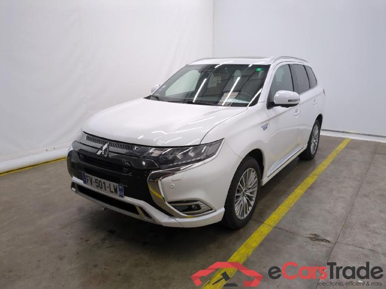Mitsubishi Phev Twin Motor 4WD Instyle MY20 MITSUBISHI Outlander PHEV / 2018 / 5P / SUV Phev Twin Motor 4WD Instyle MY20 #1