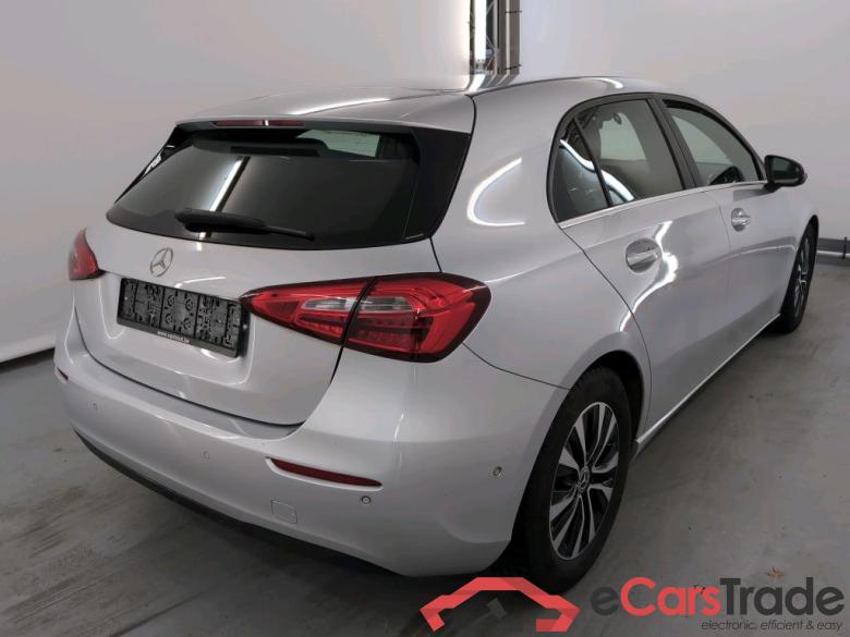 Mercedes A 160d Widescreen Navi 1/2 Sport-Leather KeylessGo Camera Klima PDC ... #3