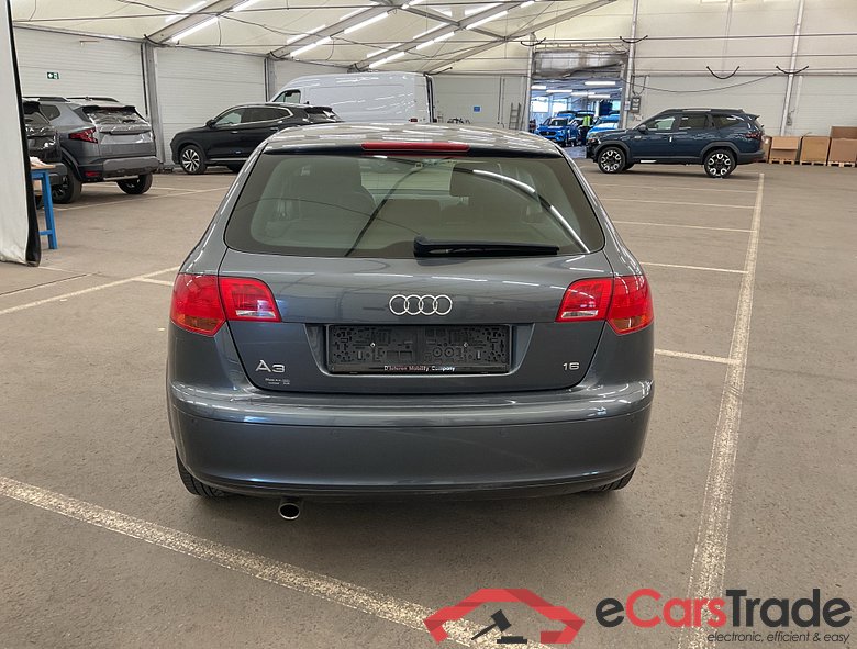 AUDI A3 Sportback SP.B.ATTR 1.6L 102 CVPK 5V #3