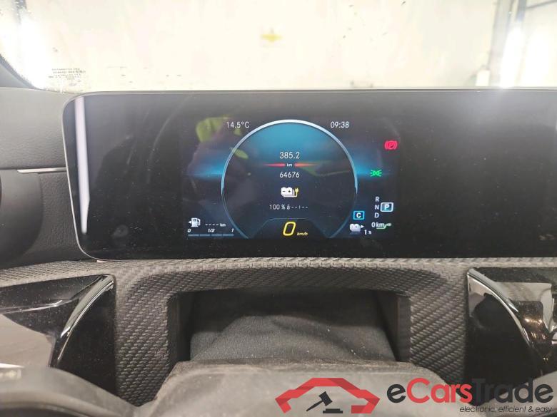 Mercedes A 250 e Business Line 8G-DCT MERCEDES-BENZ Classe A Compact / 2018 / 5P / Berline A 250 e Business Line 8G-DCT #6