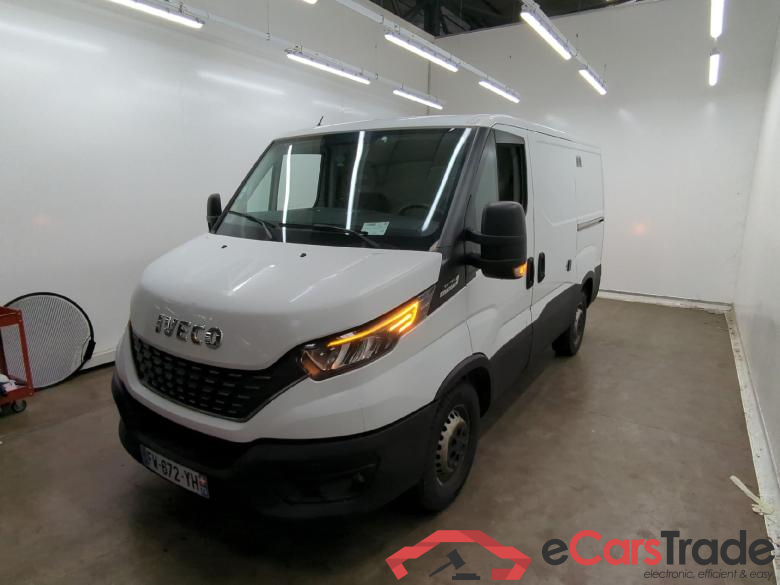 Iveco 2.3 35S16SA8 V7 H1 3000 IVECO Daily / 2014 / 4P / Fourgon tôlé 2.3 35S16SA8 V7 H1 3000