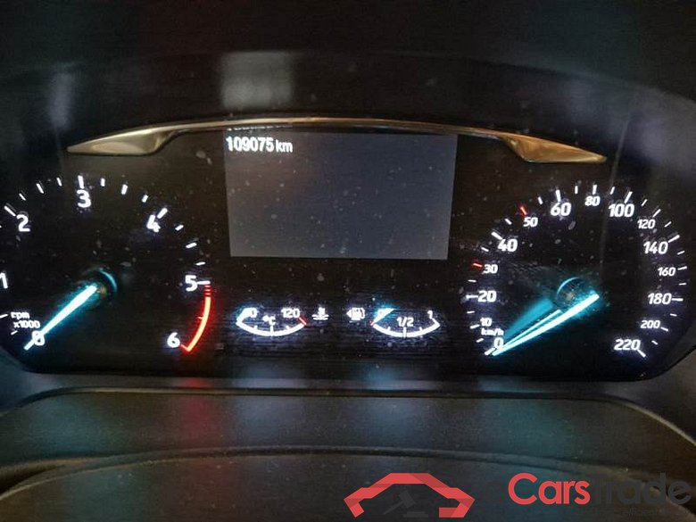 Ford 16 FORD PUMA / 2019 / 5P / SUV 1.5 ECOBLUE 120CV TITANIUM #4