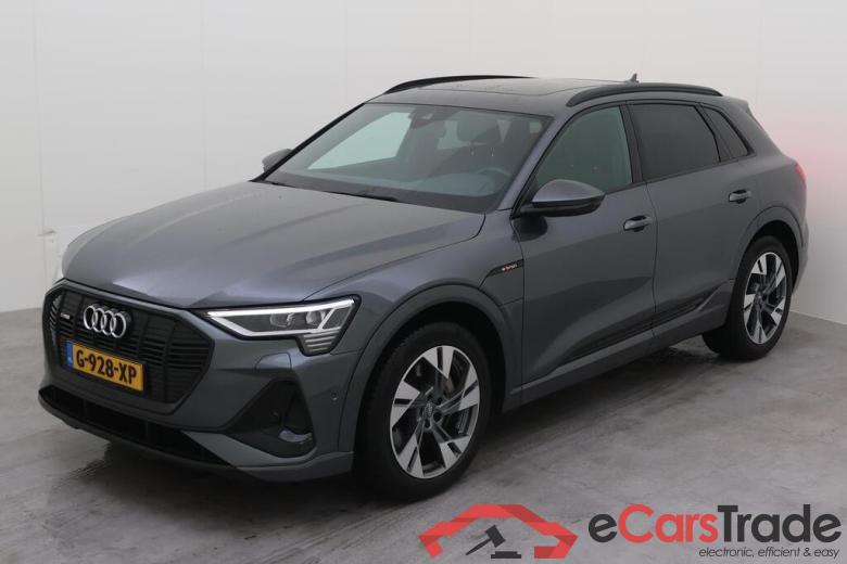 AUDI e-tron  #1