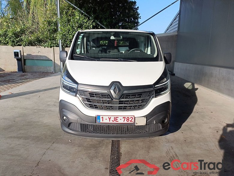Renault Trafic L1H1 dCi 120 Grand Confort 2.7T 4d #1