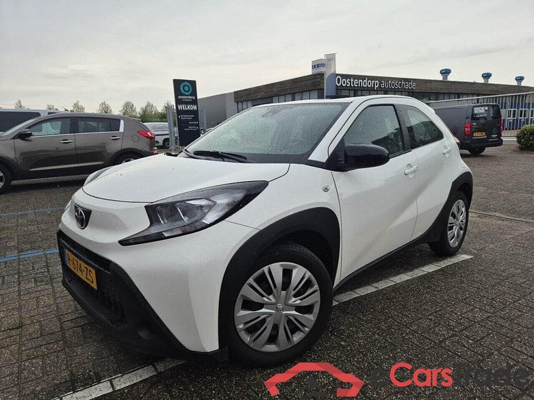 TOYOTA Aygo X 1.0 VVT-i MT Play