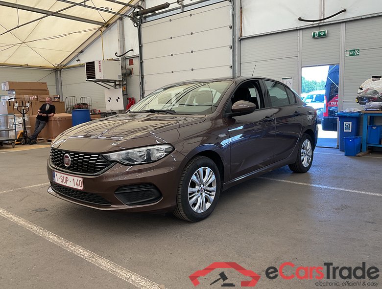 FIAT Tipo Sedan Tipo 1.4i Pop