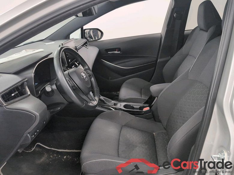 TOYOTA COROLLA HATCHBACK - 2019 1.8 Hybrid Dynamic e-CVT (EU6d-TEMP) STOCK #5