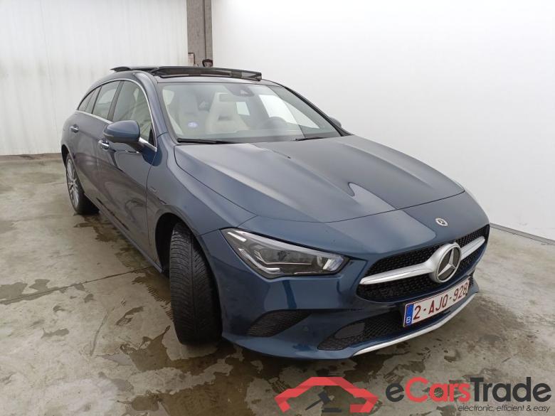 Mercedes-Benz CLA Shooting Brake CLA 250 e 5d #3
