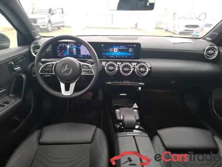 Mercedes A 200 Business Line 7G-DCT MERCEDES-BENZ Classe A Compact / 2018 / 5P / Berline A 200 Business Line 7G-DCT #5