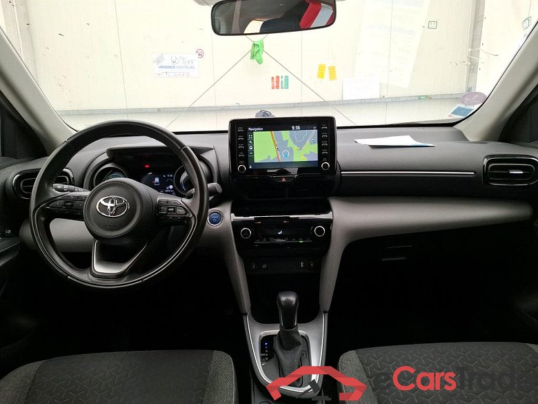 Toyota 1.5 HYBRID 116H DYNAMIC BUSINESS ST AWD TOYOTA Yaris Cross Hybride / 2021 / 5P / SUV 1.5 HYBRID 116H DYNAMIC BUSINESS ST AWD #5