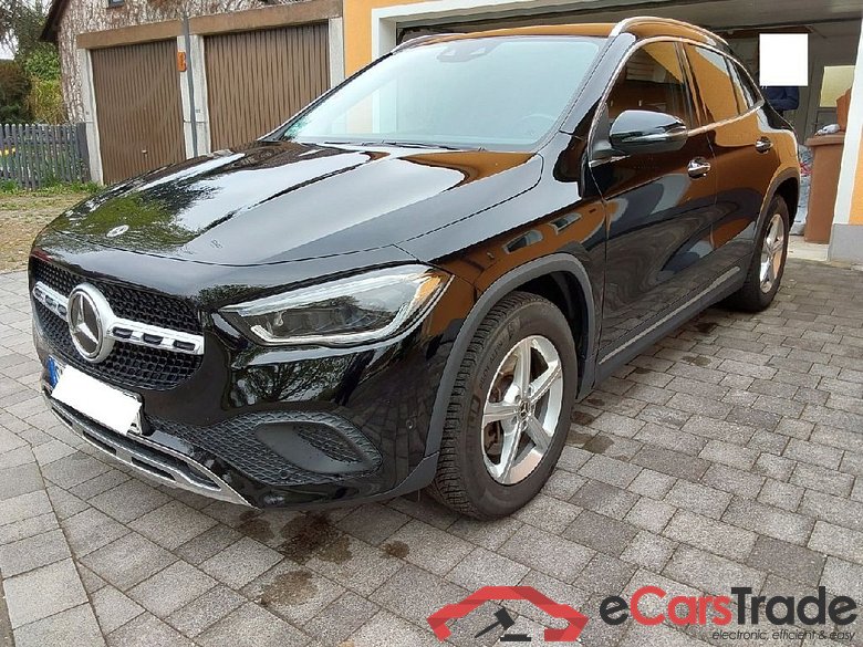 Mercedes GLA ´20 GLA -Klasse GLA 250 e (247.786) 1.3 160KW AT8 E6d #1