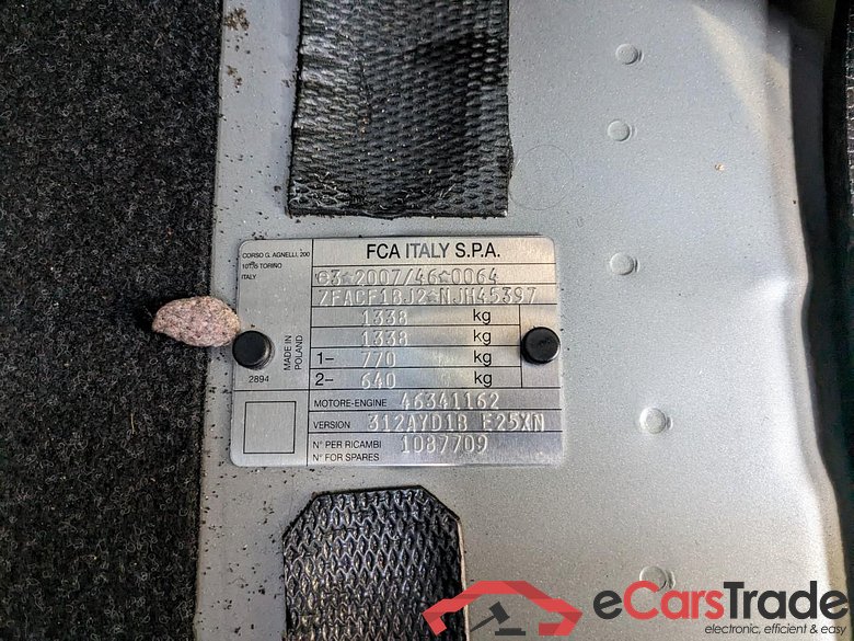 500 MY22 HYB 70 CLUB  #2