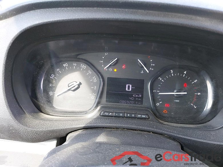 Opel 1.5 Diésel 88kW (120CV) M Std Select OPEL Vivaro / 2019 / 4P / furgón 1.5 Diésel 88kW (120CV) M Std Select #4