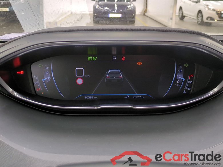 Peugeot BlueHDi 130 S&S EAT8 ALLURE BUSINESS 5008 Allure Business 1.5 HDi 130CV BVA8 E6d #6