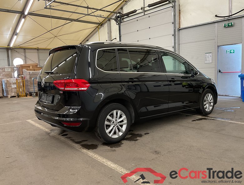 VOLKSWAGEN Touran Touran Highline 1.6 TDI SCR 85 kW (115 ch) 6 vitesses manuel #2