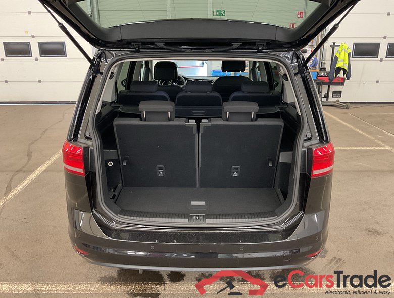 VOLKSWAGEN Touran Touran Highline 1.6 TDI SCR 85 kW (115 ch) 6 vitesses manuel #4