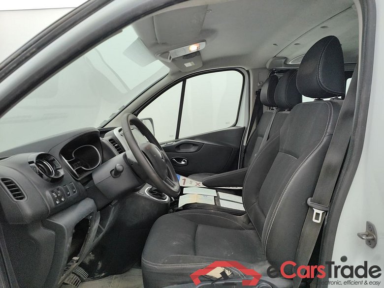 Renault Trafic L2H1 dCi 120 Grand Confort DC 2.9T 4d  !! technical issues !!! #6