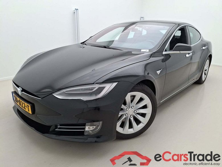 Tesla Model S 75D Base #1