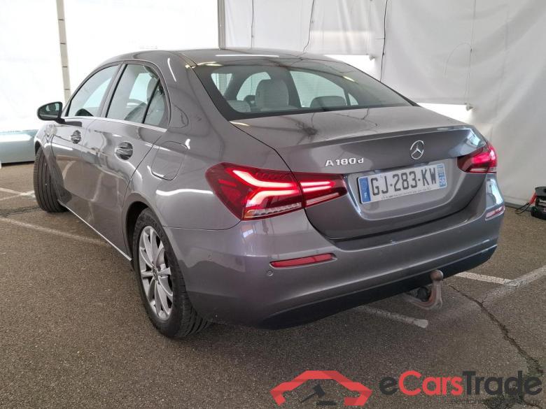 Mercedes A 180d Limousine Aut. LED-Xenon Widescreen Navi 1/2 Sport-Leather KeylessGo Camera Klima PDC ... #4