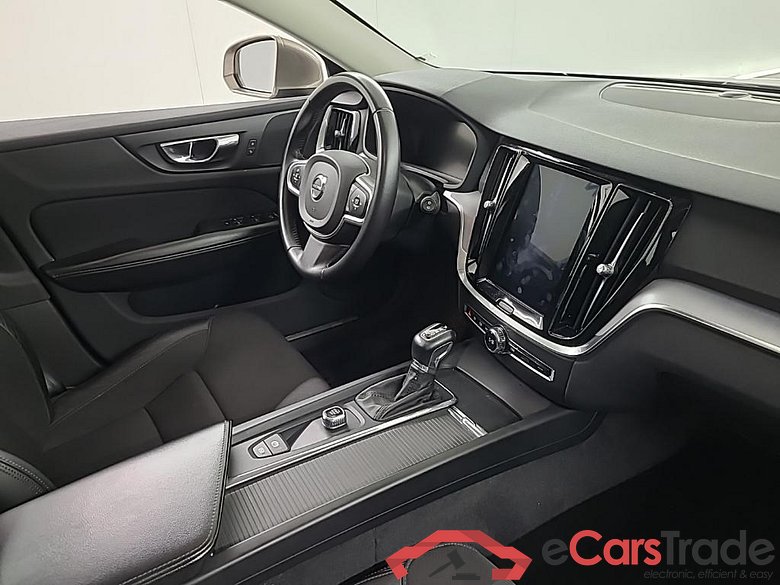 VOLVO V60 D3 Geartronic Momentum 5D 110kW #6