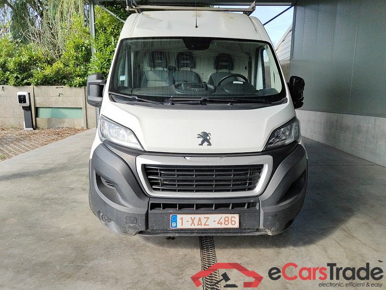 Peugeot Boxer 2.2 BlueHDi S&S 165 Premium 335 L2H2 4d #1