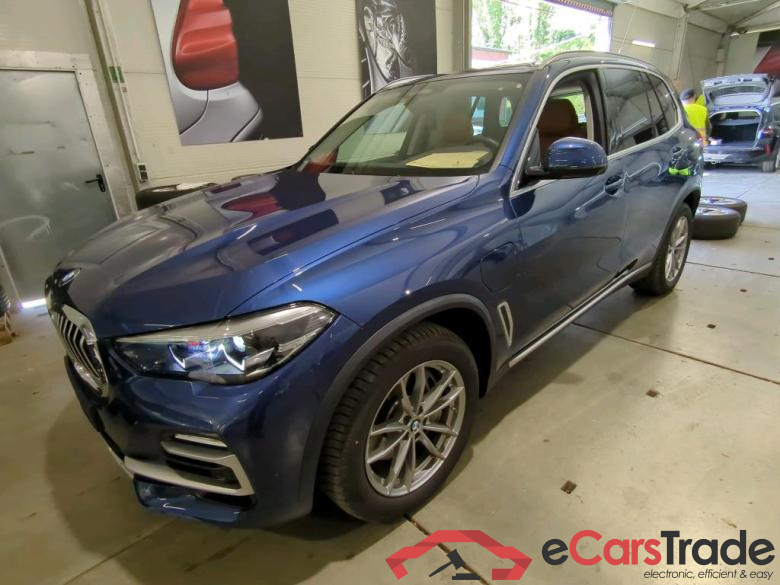 BMW X5 ´18 Baureihe X5 xDrive 45 e xLine 3.0 290KW AT8 E6d