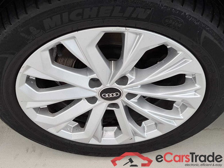 AUDI A4 AVANT 35 TDI BNS EDITION S-TRONIC #5