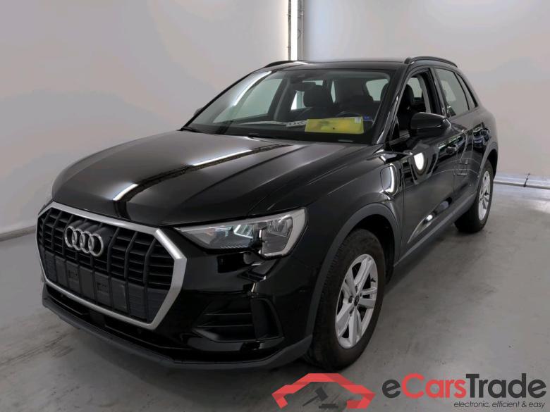 AUDI Q3 1.4 45 TFSI E S TRONIC Business Plus #1