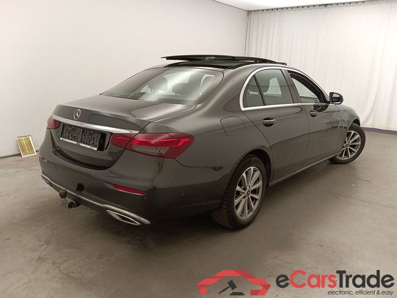 Mercedes-Benz E-Klasse Berline E 200 d Business Solution 4d #5