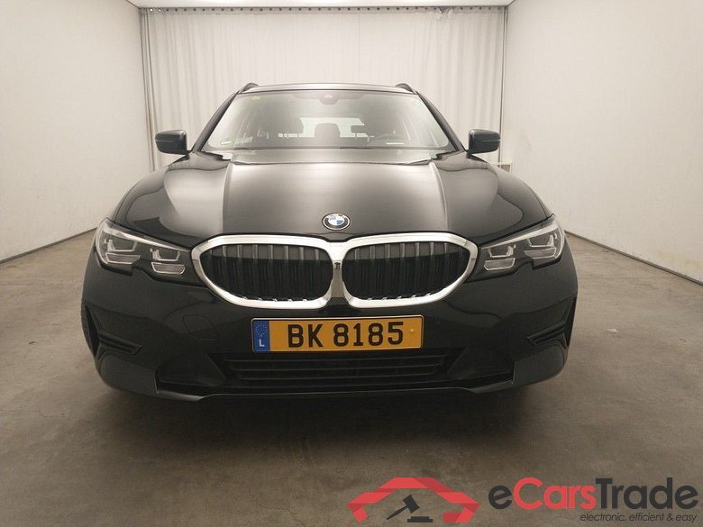 BMW 3 TOURING DIESEL - 2019 318 dA MHD 150 AdBlue 5d #1