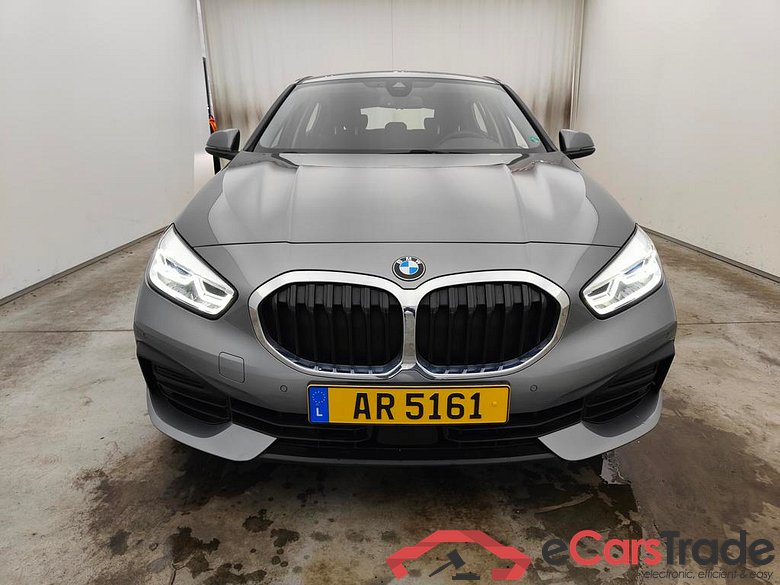 BMW 1 HATCH DIESEL - 2019 118 dA 150hp (EU6AP) 5d #1