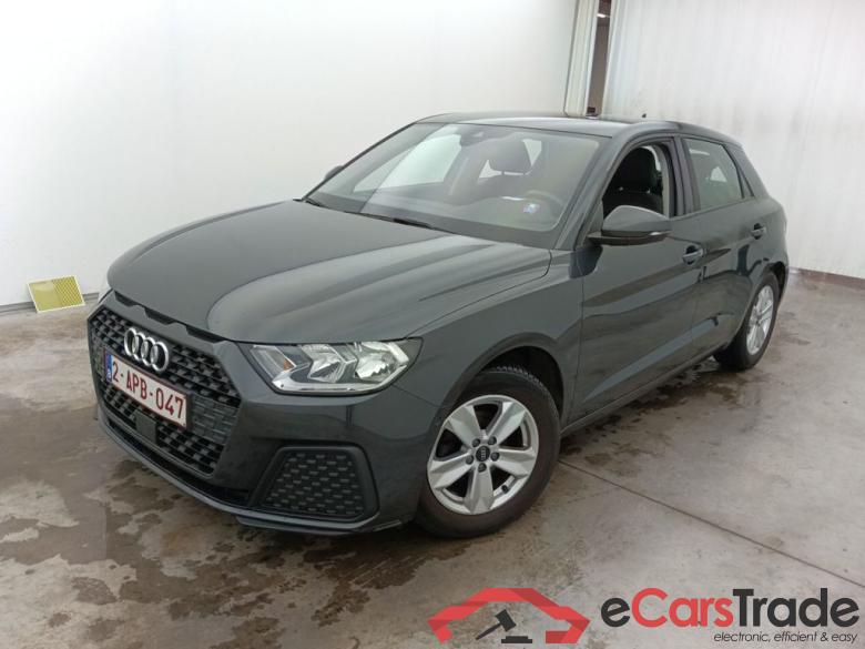 Audi A1 Sportback 1.0 25 TFSI 70kW S tronic Business Ed. 5d #4