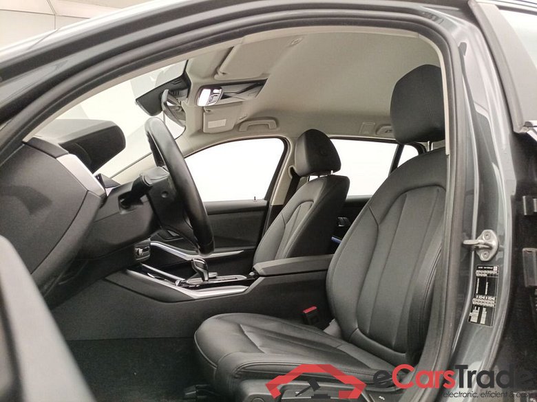 BMW 3 Reeks Touring 318dA (100 kW) 5d #6