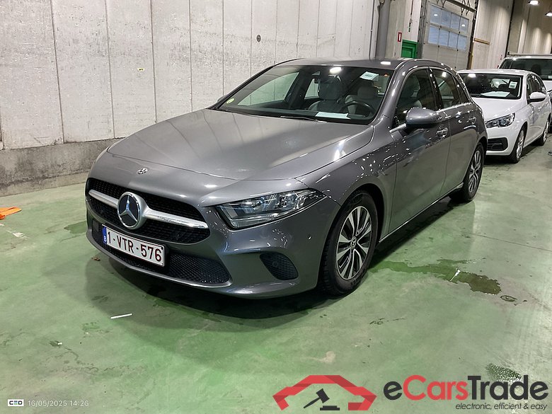 MERCEDES-BENZ A-Klasse A 180 d Business Solution #1