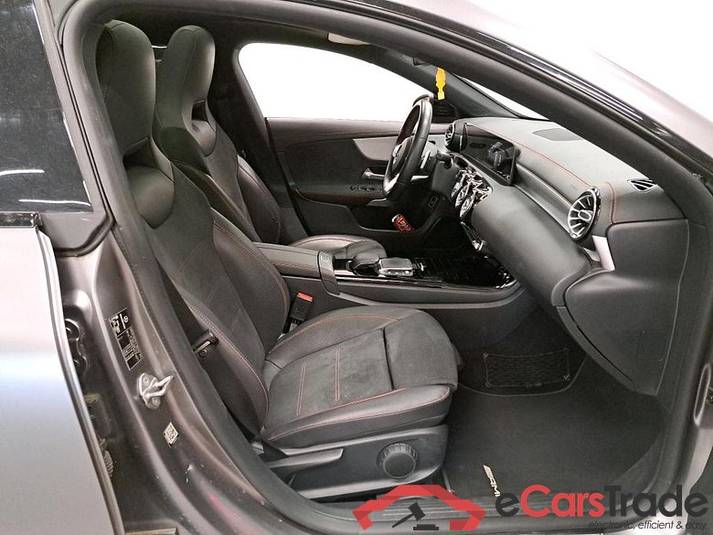 MERCEDES - MER CLA SHOOTING BRAKE 180 d 116PK 7G-DCT Business Solution AMG & Night & Plus Pack & Driving Assistant & Pano Roof #3