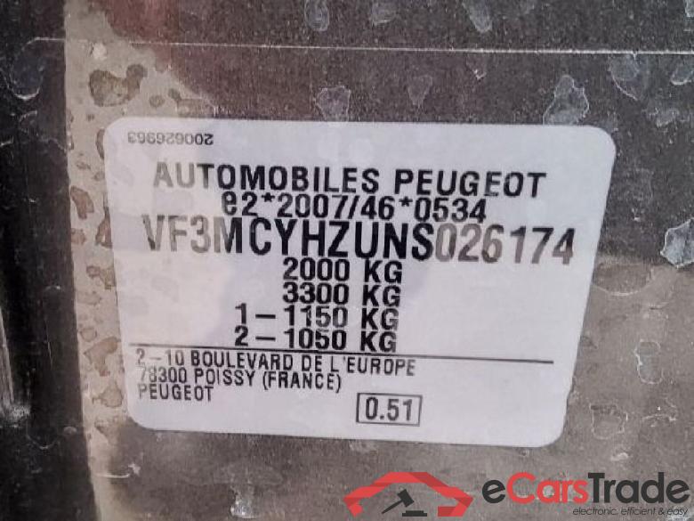 Peugeot 3008 ´16 3008 Allure 1.5 HDi 96KW AT8 E6d #5