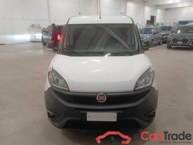 Fiat 51 FIAT DOBLÒ CARGO / 2014 / 4P / VETT. FURGONATA CH1 LOUNGE 1.6 MJET 105CV E6D SeS #6