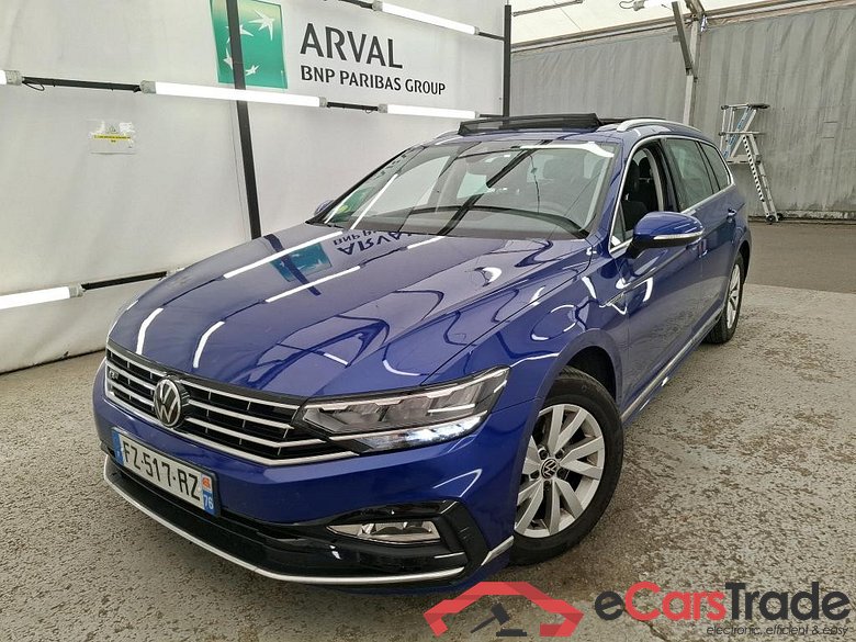 Volkswagen 2.0 TDI 150 SCR DSG7 SW BUSINESS VOLKSWAGEN Passat SW / 2019 / 5P / Break 2.0 TDI 150 SCR DSG7 SW BUSINESS #1