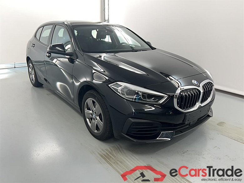 BMW 1 SERIES HATCH 1.5 116D (85KW) Model Advantage Business Storage