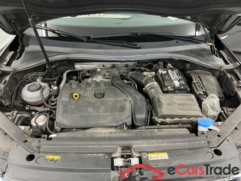 VOLKSWAGEN Tiguan 1.5 TSI 110KW LIFE leder Vienna Travel #6