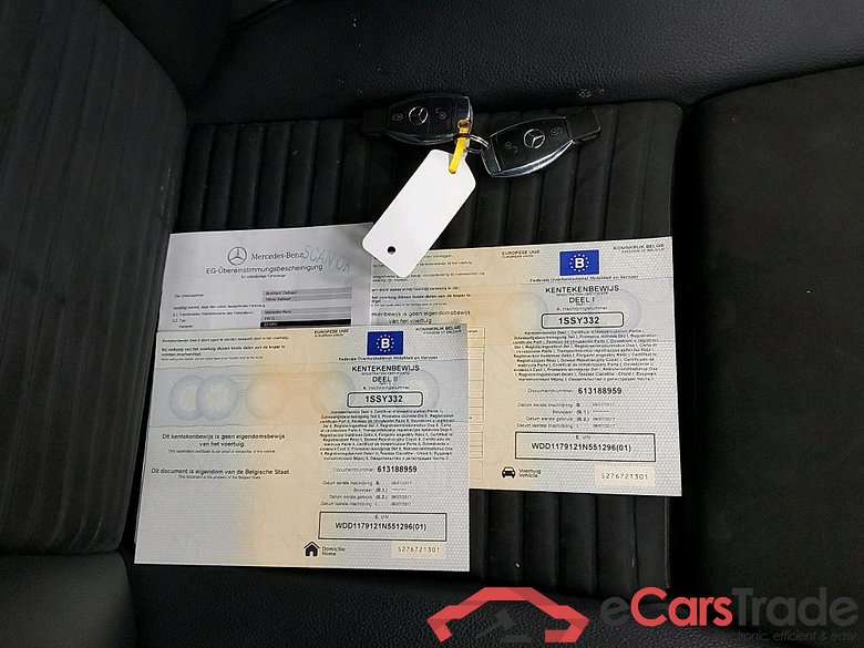 MERCEDES - MER CLA SHOOTING BRAKE 180 D AMG Line Pack Design & Professional & Pano Roof #4