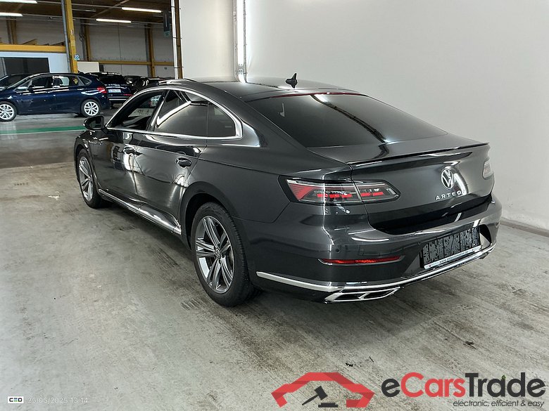 VOLKSWAGEN ARTEON 2.0 TDI 110KW DSG R-LINE Design Assistance #3