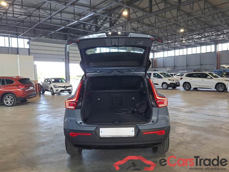 VOLVO XC40 / 2017 / 5P / SUV T5 PLUG-IN HYBRID AUTO RECHARGE R-DESIGN #5