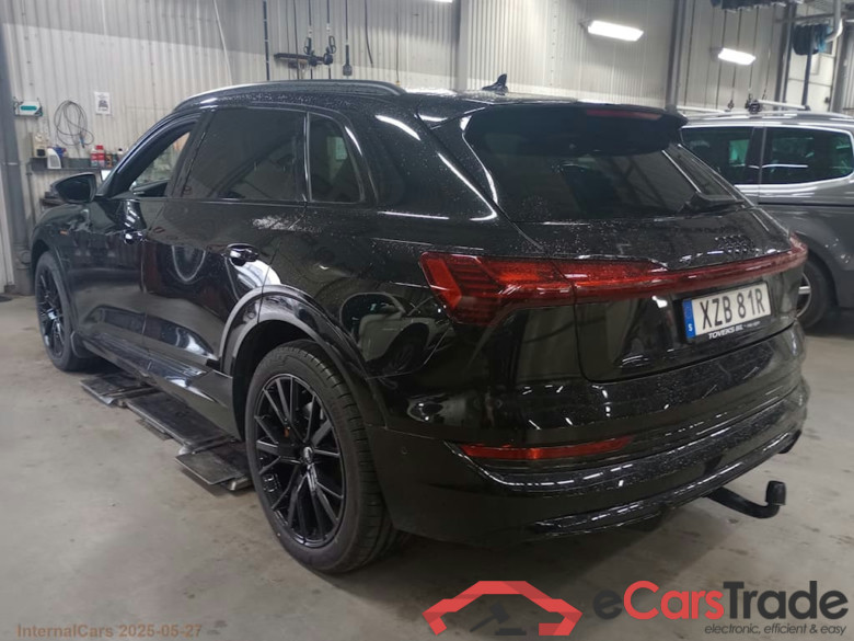 Audi S-line black edition, proline advanced, drag, 360-kamera, assistanspkt tour&city E-TRON 55 QUATTRO #3