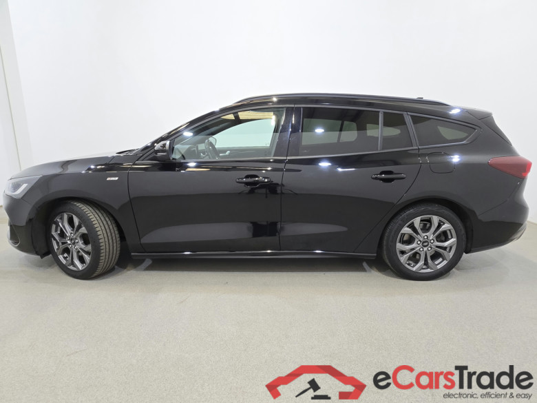 Ford Focus Wagon 1.0 EcoBoost ST-Line Aut. LED Navi-Pro Sport-Seats KeylessGo Camera Klima PDC ... #2