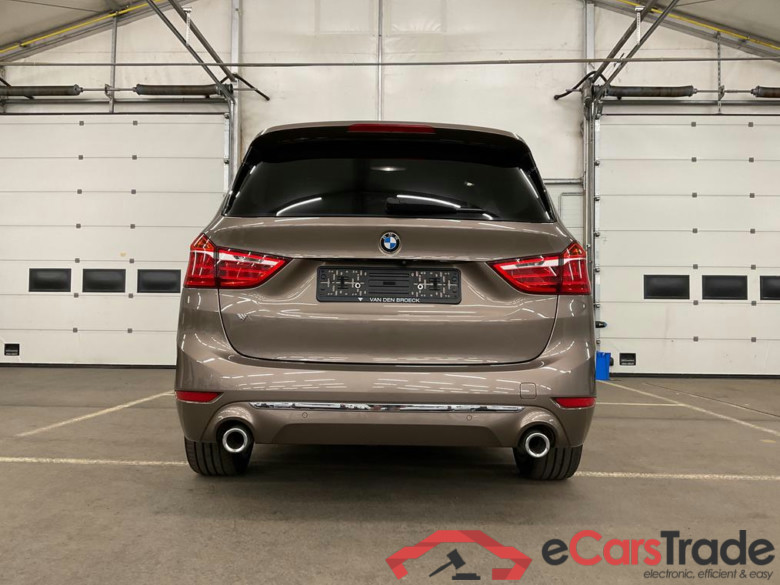 BMW 218d Gran Tourer Luxury Pano LED-Xenon Head-Up Navi-Pro Ambient Leather KeylessGo Camera Klima PDC ... #6