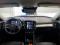 preview Volvo XC40 #2
