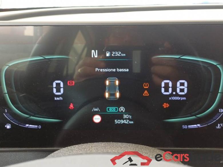 KIA SPORTAGE / 2021 / 5P / SUV 1.6 CRDI MHEV BUSINESS 2WD #4