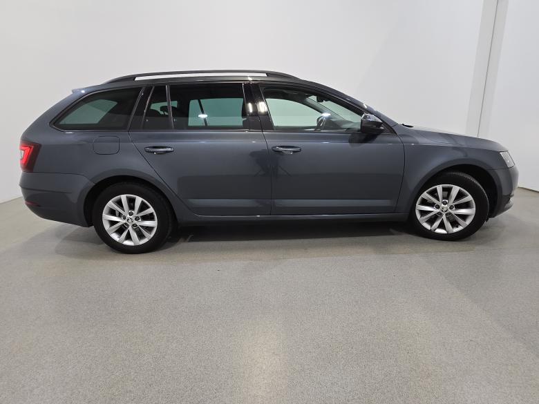 Skoda Octavia 1.6 CRTDI Ambition Navi Klima PDC ... #5