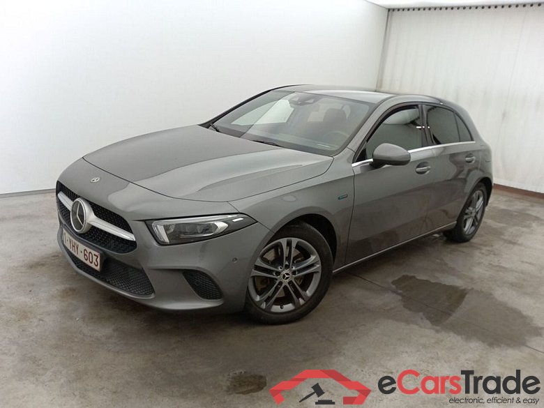 Mercedes-Benz A-Klasse A 250 e 5d #1